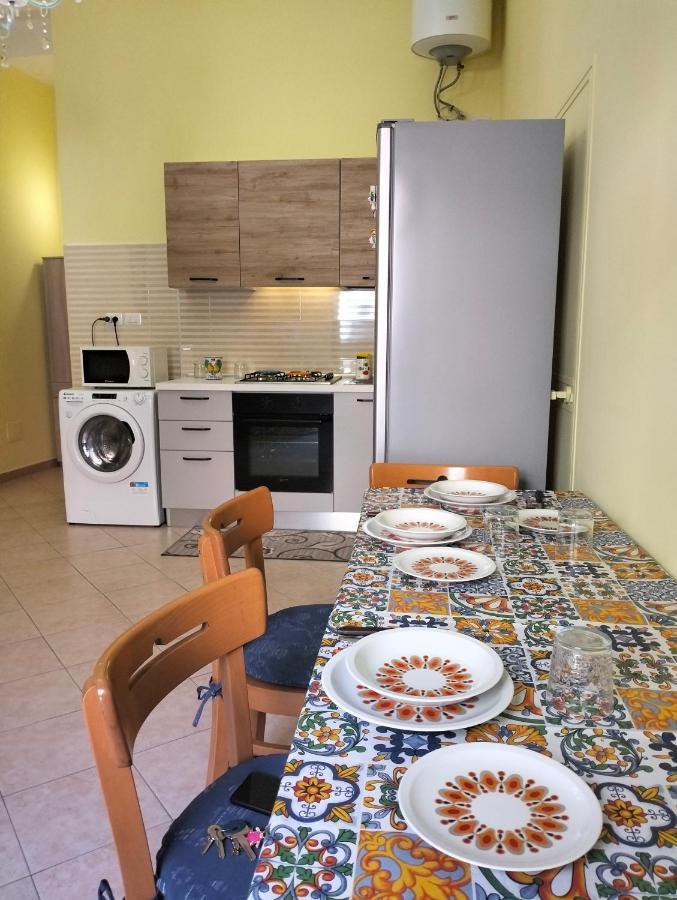 Casa Nicole - Letojanni Taormina Apartment Bagian luar foto
