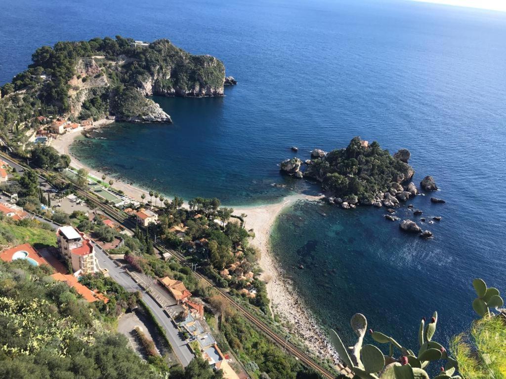 Casa Nicole - Letojanni Taormina Apartment Bagian luar foto