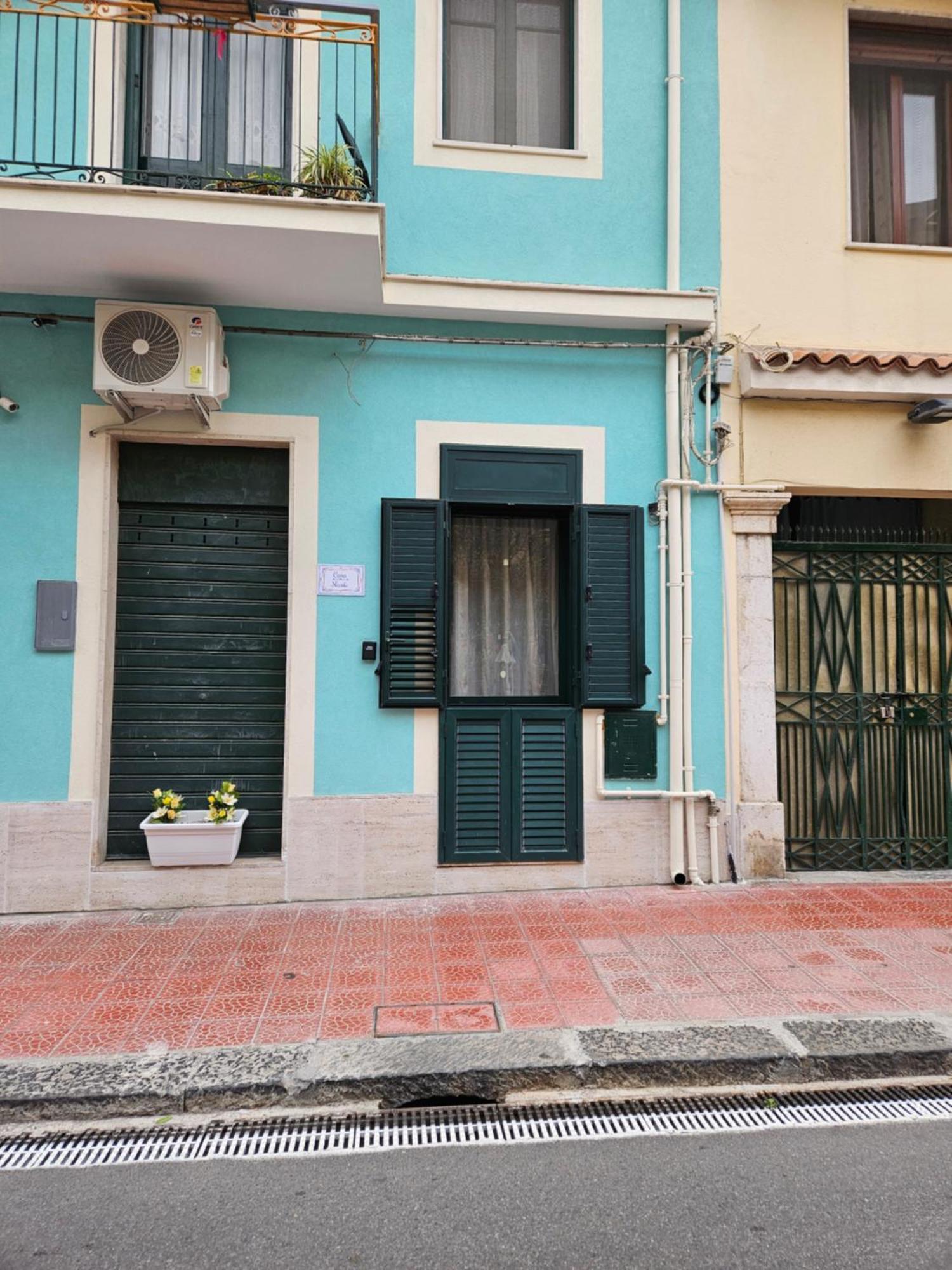 Casa Nicole - Letojanni Taormina Apartment Bagian luar foto