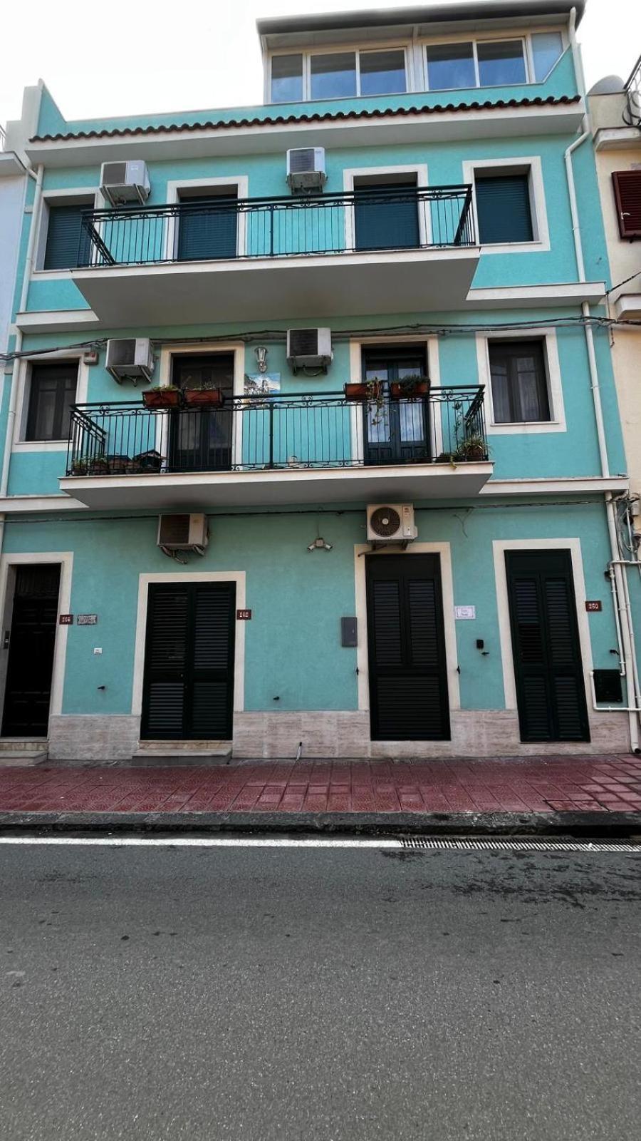 Casa Nicole - Letojanni Taormina Apartment Bagian luar foto